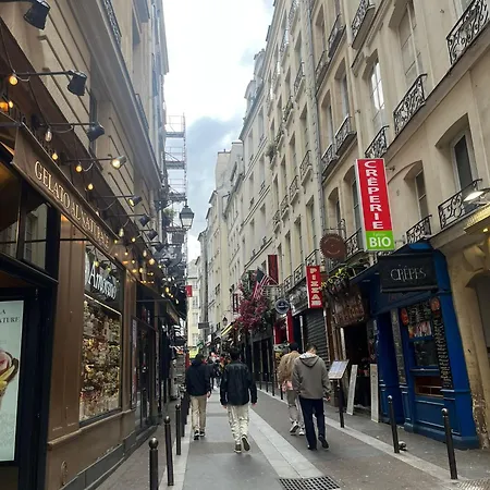 Quartier Latin